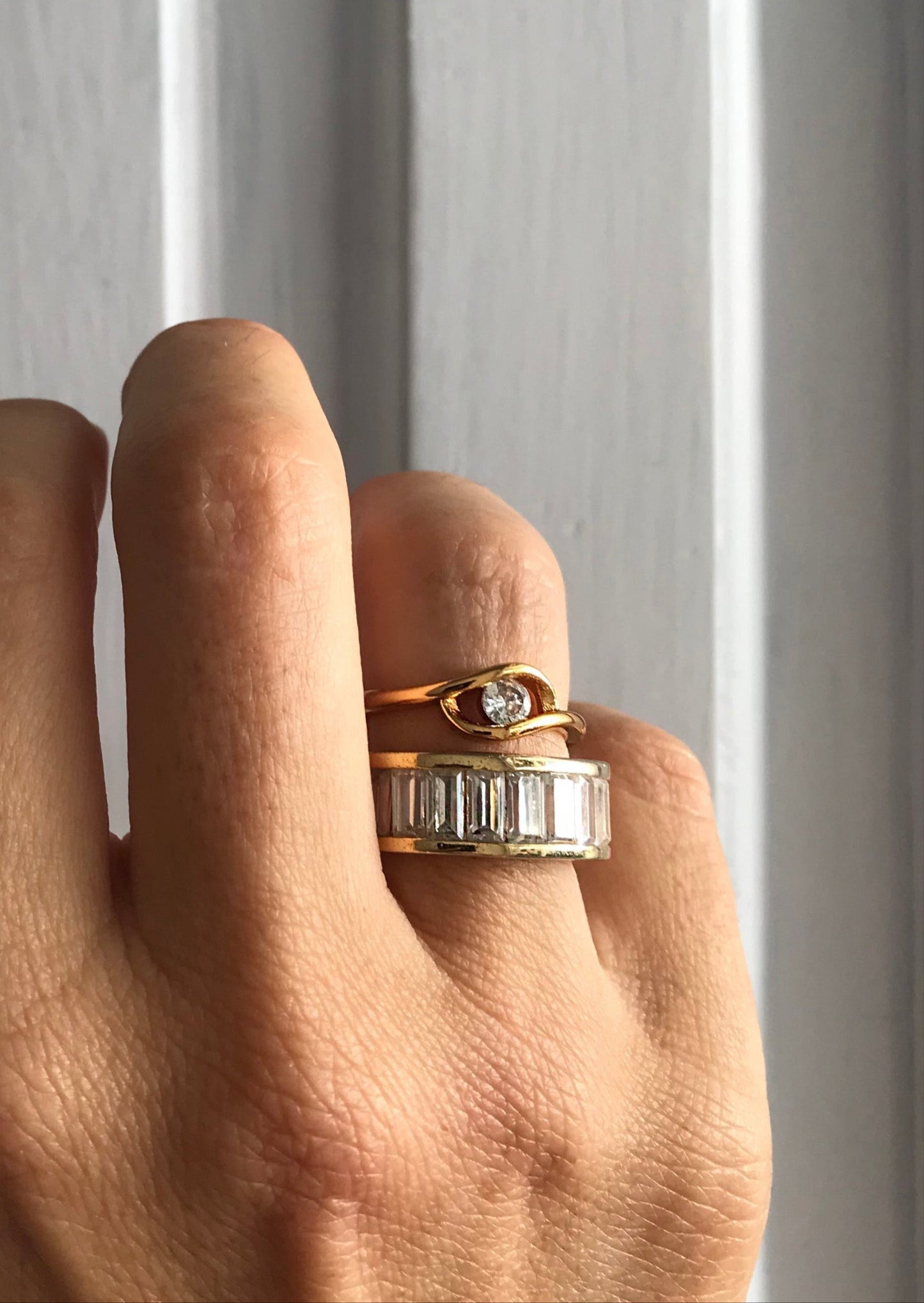 Clear Eyes Ring