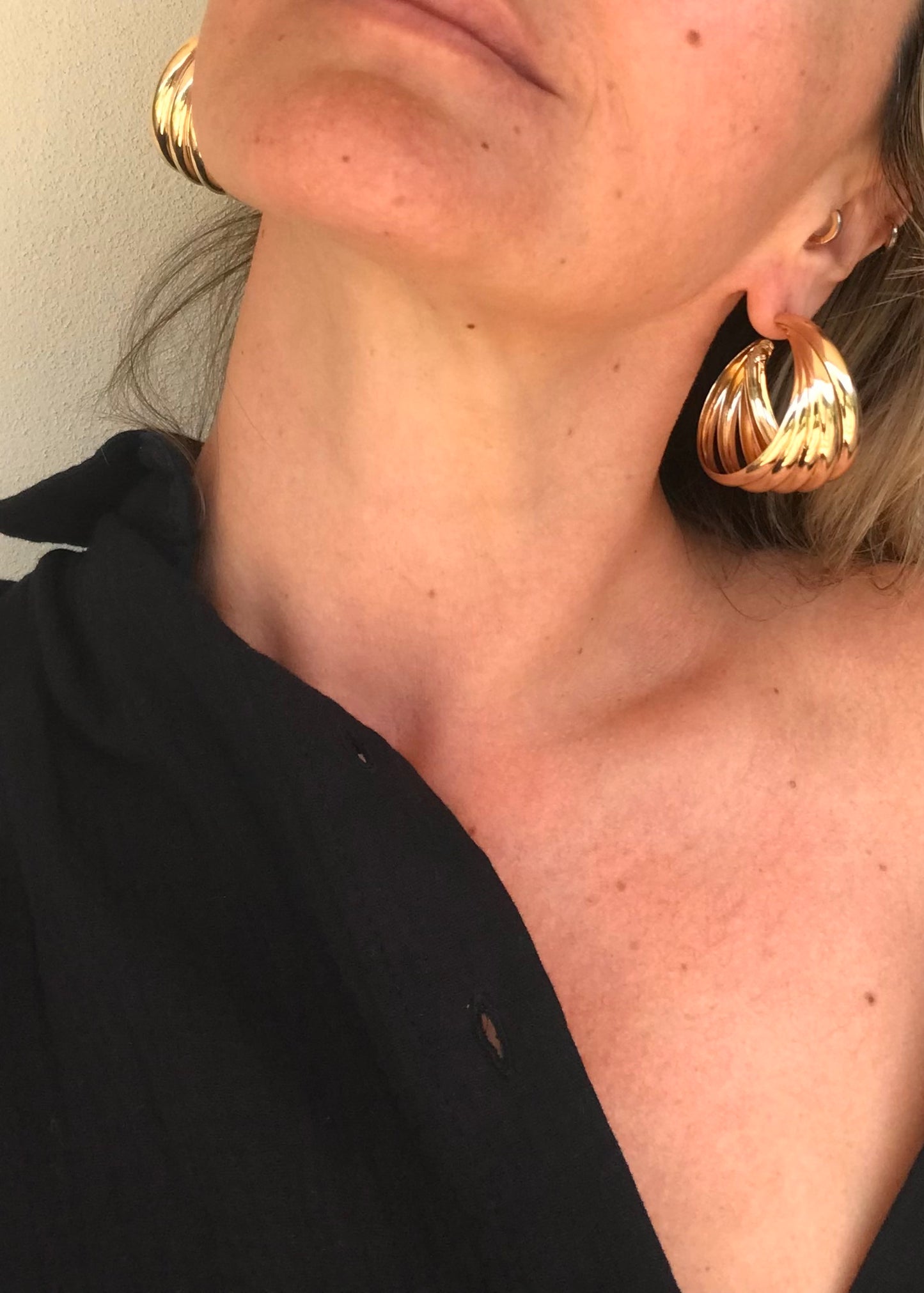 Chunky Latina Hoops