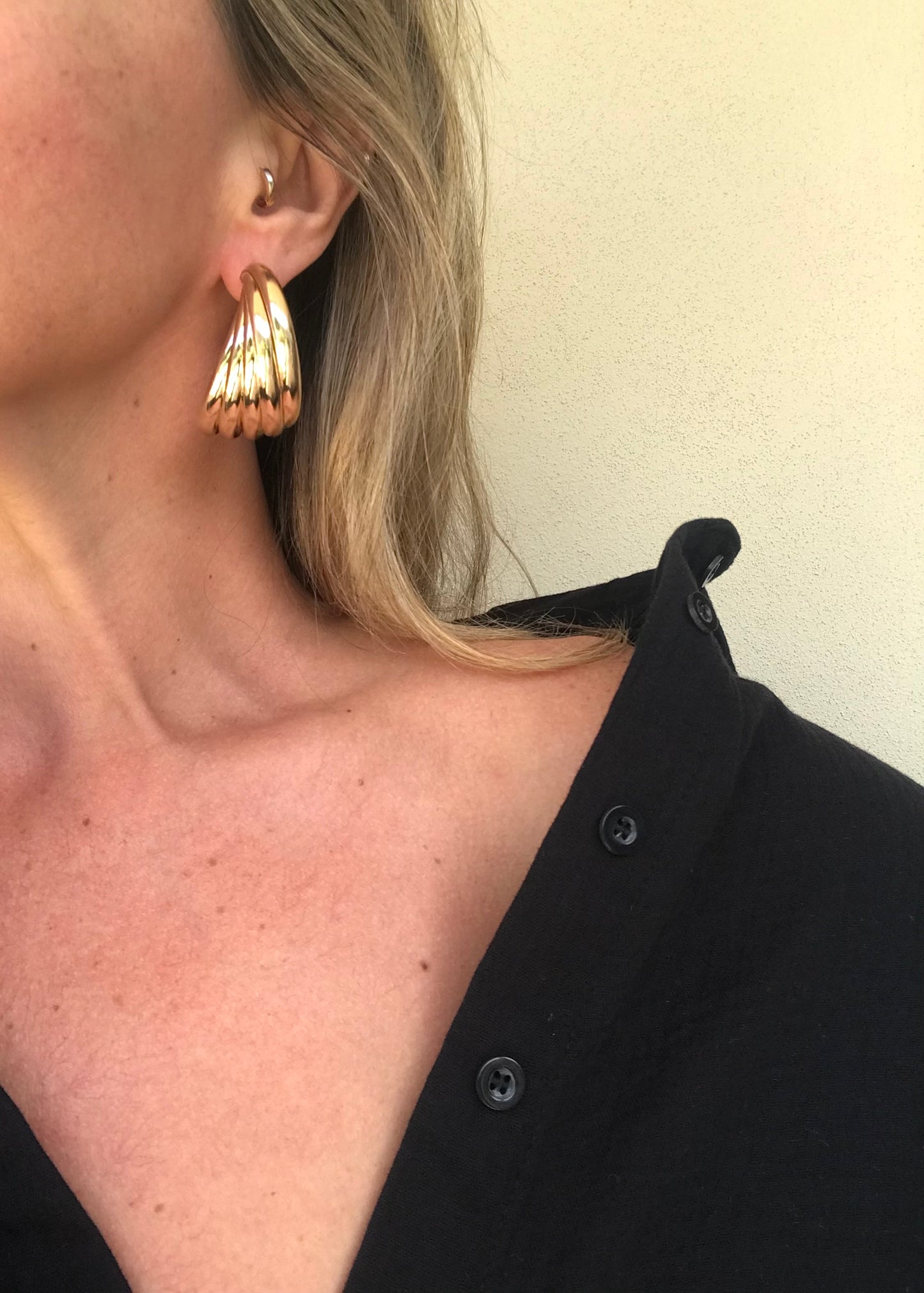 Chunky Latina Hoops