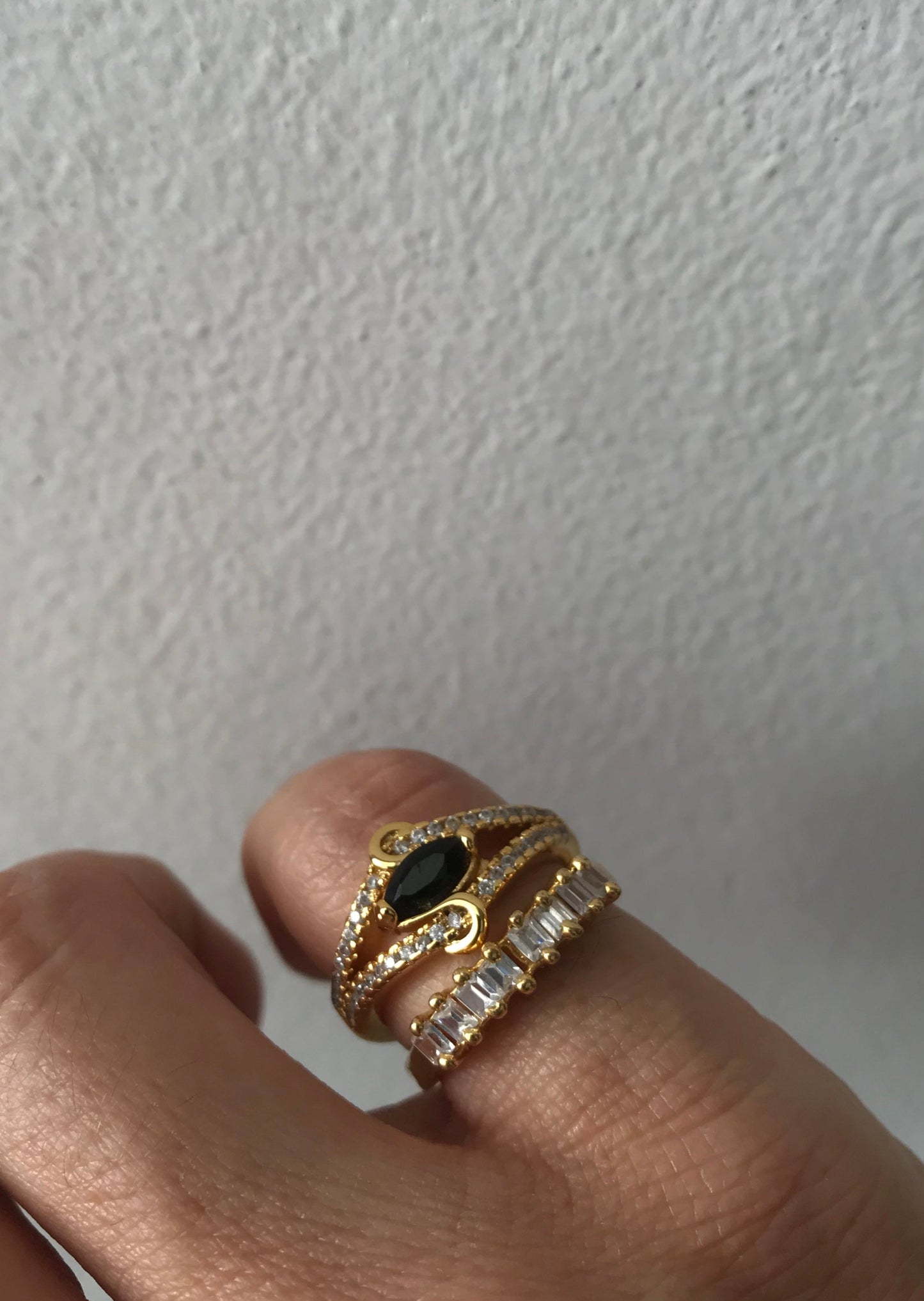 Fem Pharaoh Ring