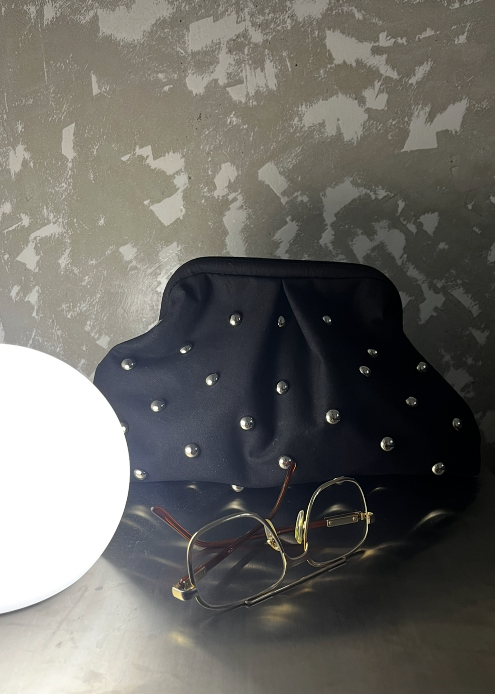 The Saint Clutch - Black