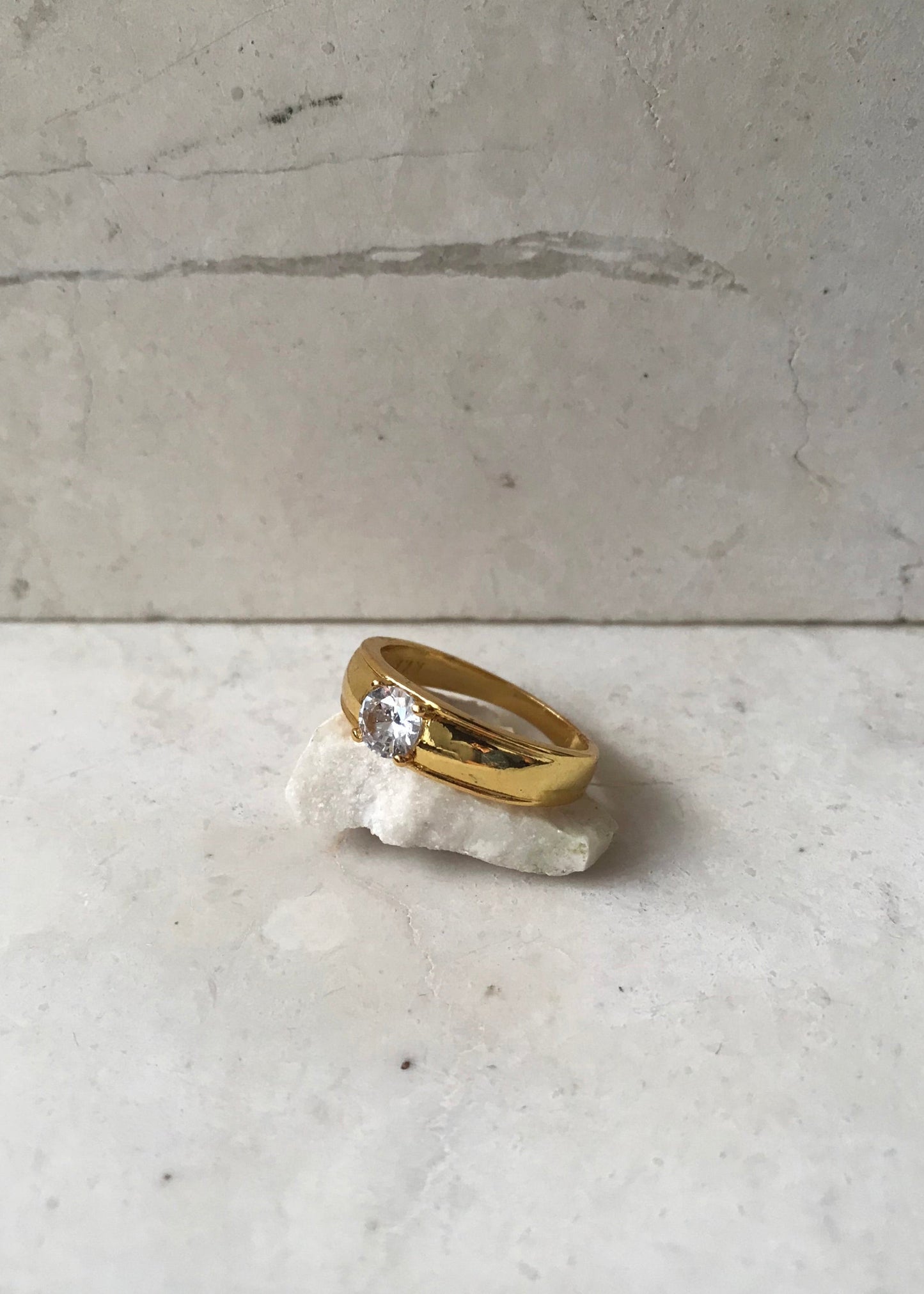 Sweet Isolation Ring