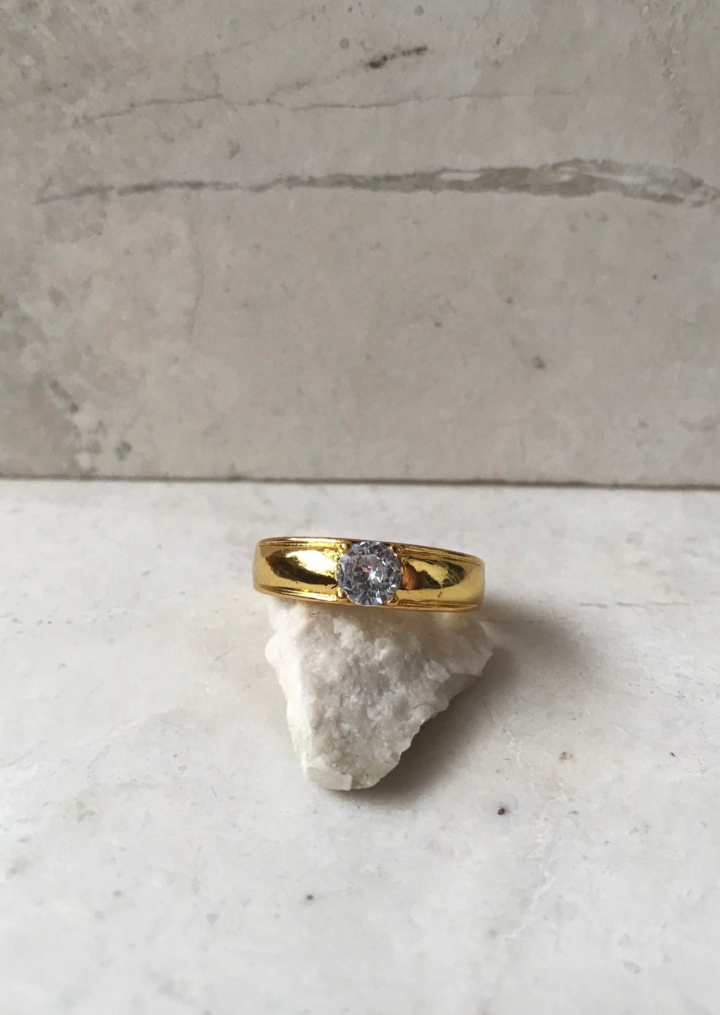 Sweet Isolation Ring