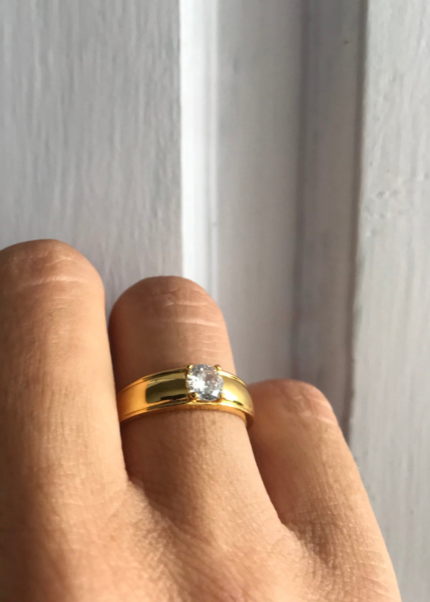 Sweet Isolation Ring